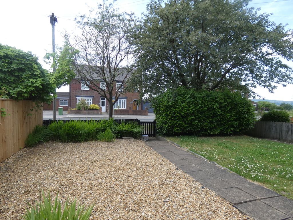 Front Garden- click for photo gallery